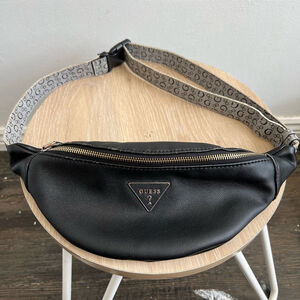 Guess Black Fanny Pack Belt Bag
